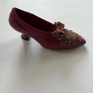 MINIATURE SHOE COLLECTIBLE